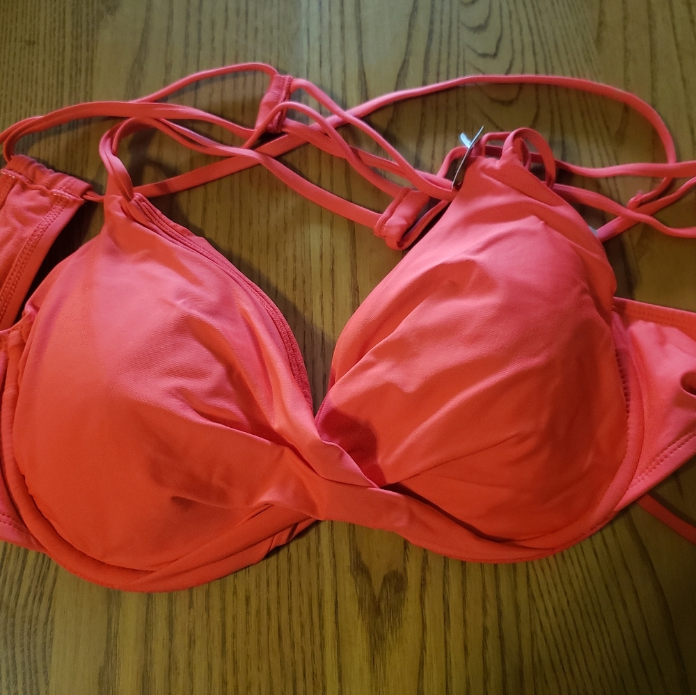 Tie back red underwire bikini top
